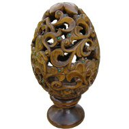 Сувенир резной из дерева "Пасхальное яйцо"
